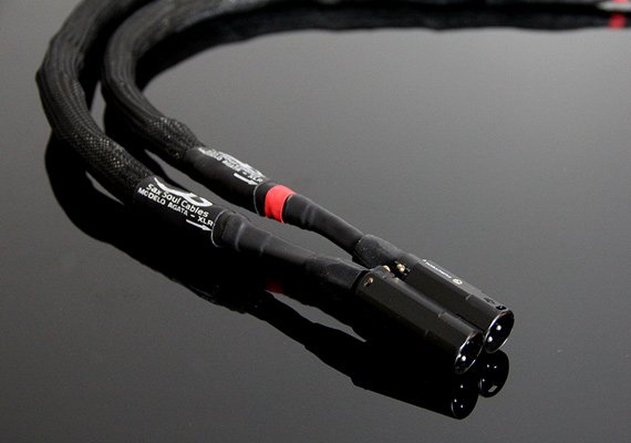 Modelo Ágata XLR